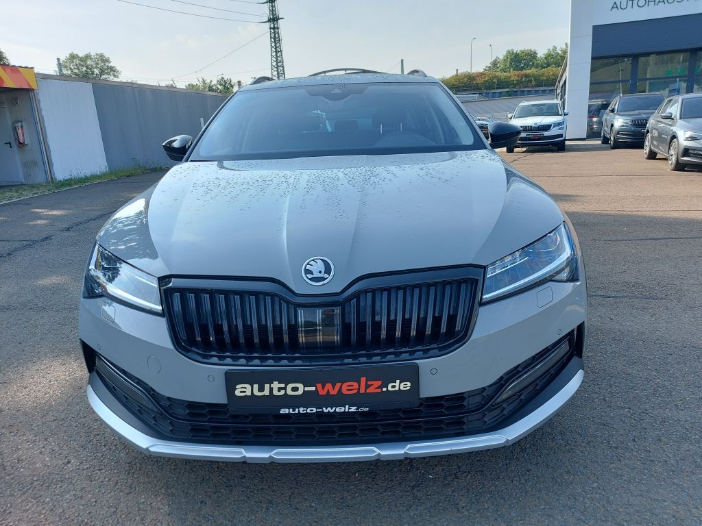 Bild des Angebotes Skoda Superb Combi 2.0 TDI 4x4 DSG Scout
