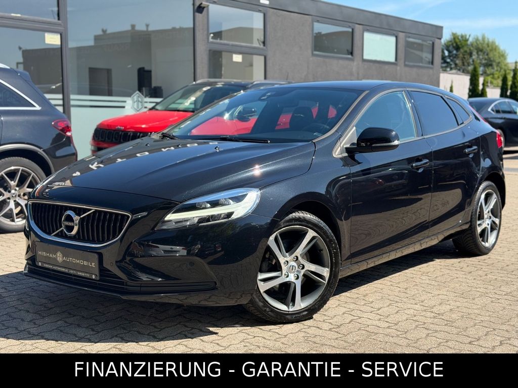 Bild des Angebotes Volvo V40 MOMENTUM/NAVI/CAM/PDC/LEDER/AHK/LED/WENIG KM