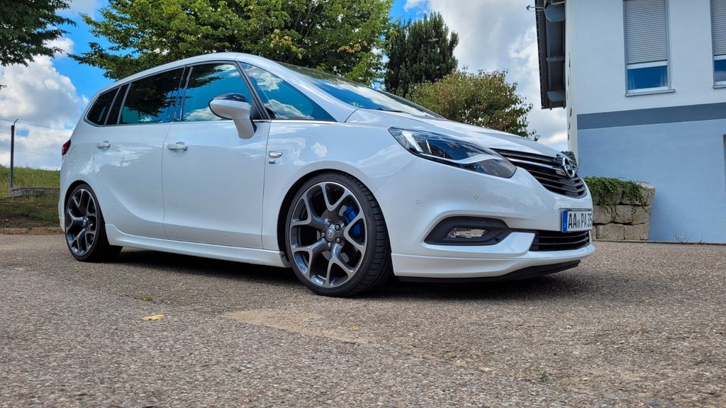 Bild des Angebotes Opel Zafira 1.6 DI Turbo 147kW Bus. INNOVATION S/...