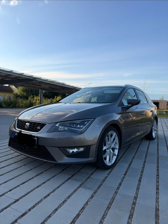 Bild des Angebotes Seat Leon 2.0 Neu Zahnriemen-TÜV-Ölservice-Akku