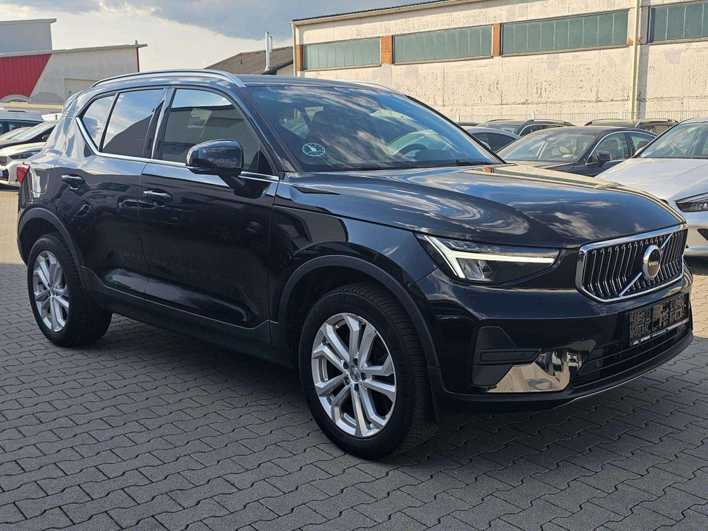 Bild des Angebotes Volvo XC40 Core Recharge Plug-In Hybrid 2WD