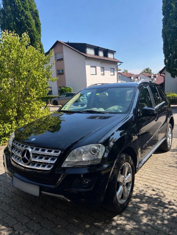 Bild des Angebotes Mercedes-Benz ML 300 CDI 4MATIC BlueEFFICIENCY -