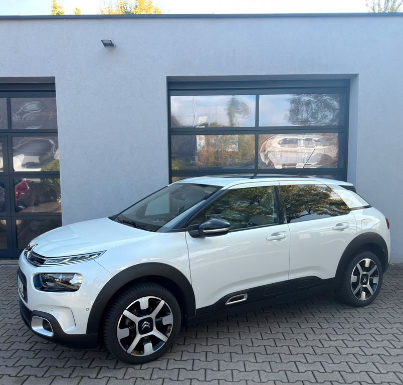 Bild des Angebotes Citroën C4 Cactus Shine AHK*Automatik*Pano*2xPDC*R-Cam