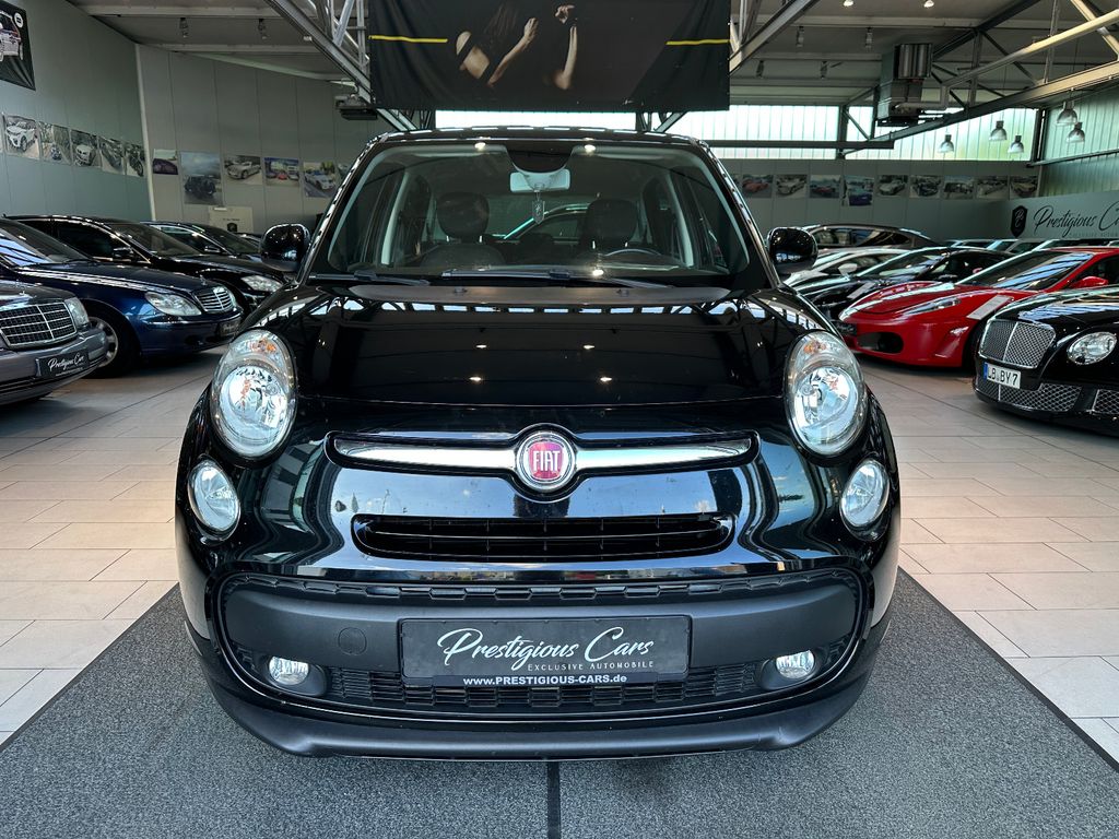 Bild des Angebotes Fiat 500L Living Lounge PDC R-KAM NAV TEMP T-LEDER BT