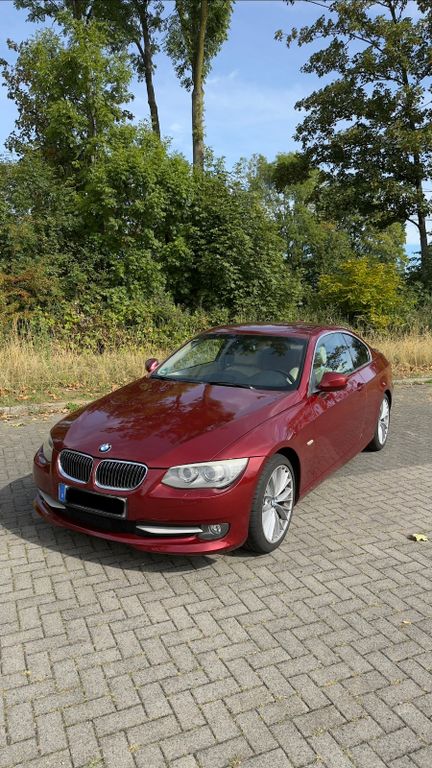 Bild des Angebotes BMW 325i LCI Coupé Edition Exclusi Navi Xenon Leder