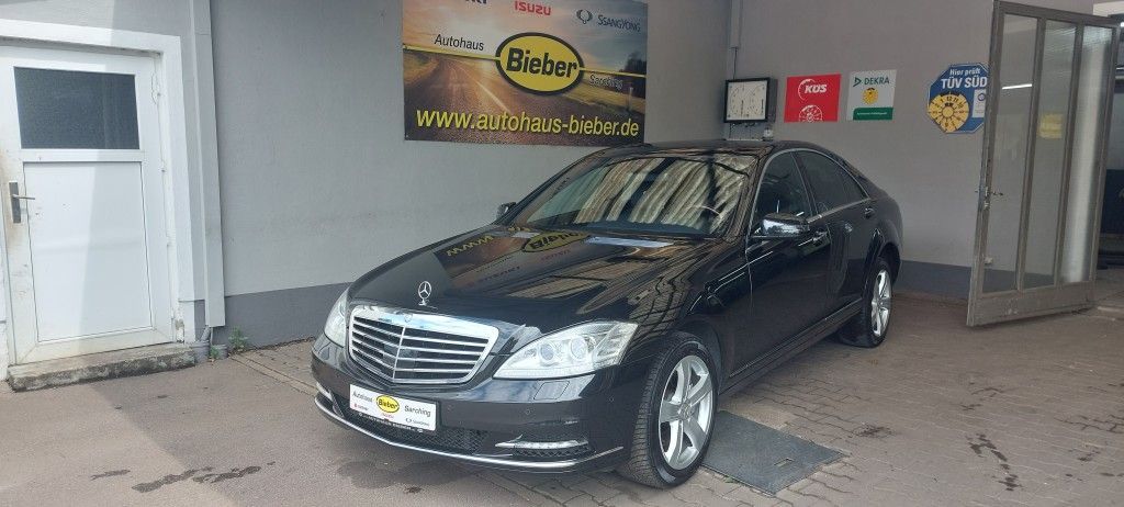 Bild des Angebotes Mercedes-Benz S 350 BlueTEC DPF 4Matic 7G-TRONIC