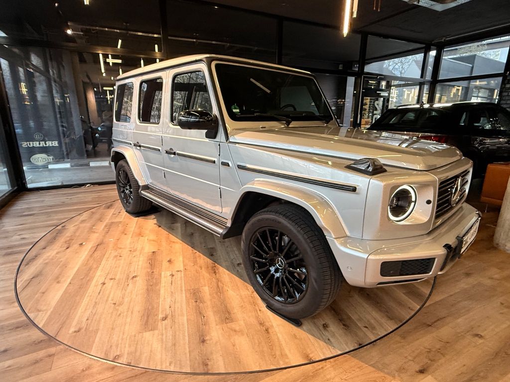 Bild des Angebotes Mercedes-Benz G 400d Neuwertig, Superior, Night, AHK, Carbon