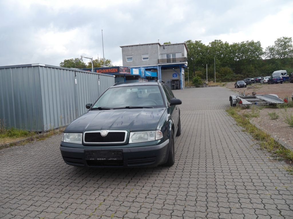 Bild des Angebotes Skoda Octavia Combi 1.9 TDI Comfort Klimaautomatik*AHK