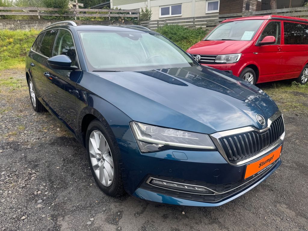 Bild des Angebotes Skoda Superb Combi Premium Edition
