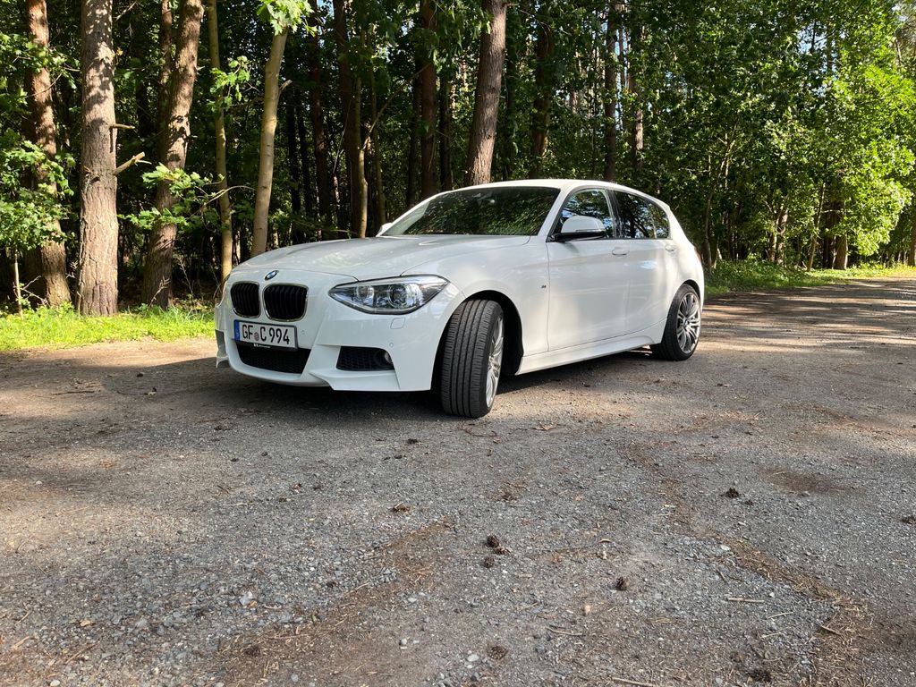 Bild des Angebotes BMW 120d -M-Sportfahrwerk und M-Sportbremse