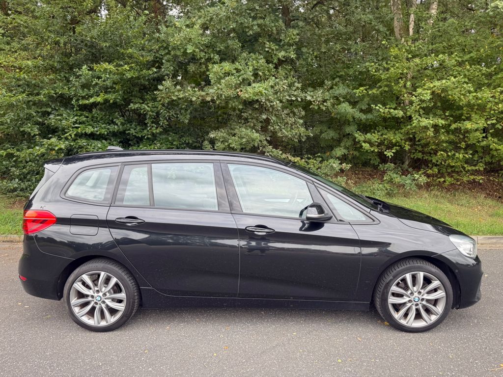 Bild des Angebotes BMW GranTourer 220D-7.SITZER-AHK-LED-KAMERA-PANO-ALU