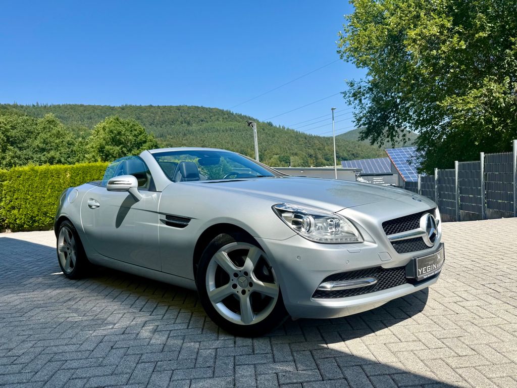 Bild des Angebotes Mercedes-Benz SLK 200 Roadster BlueEfficiency Xenon-Pano
