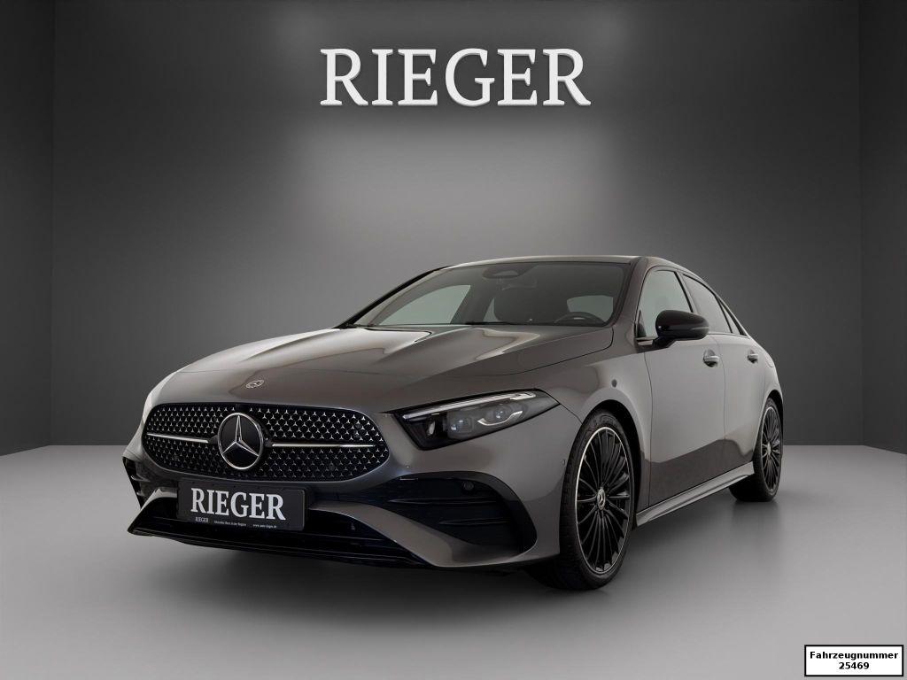 Bild des Angebotes Mercedes-Benz A 250 4M Limousine AMG Line Night*Pano*MB LED*