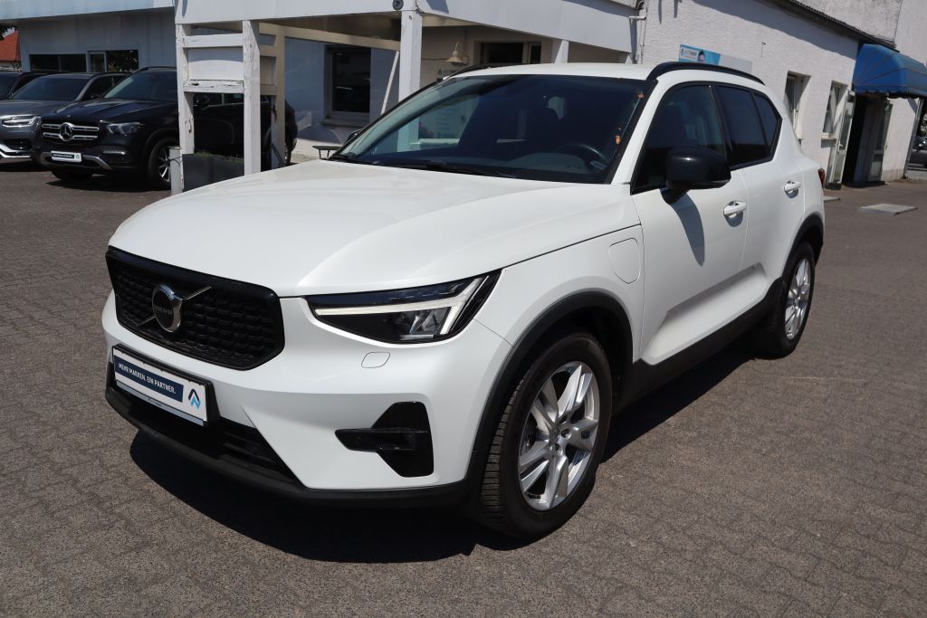 Bild des Angebotes Volvo XC40 T5 Recharge DKG Plus Dark|ACC|NAVI|R-CAM|