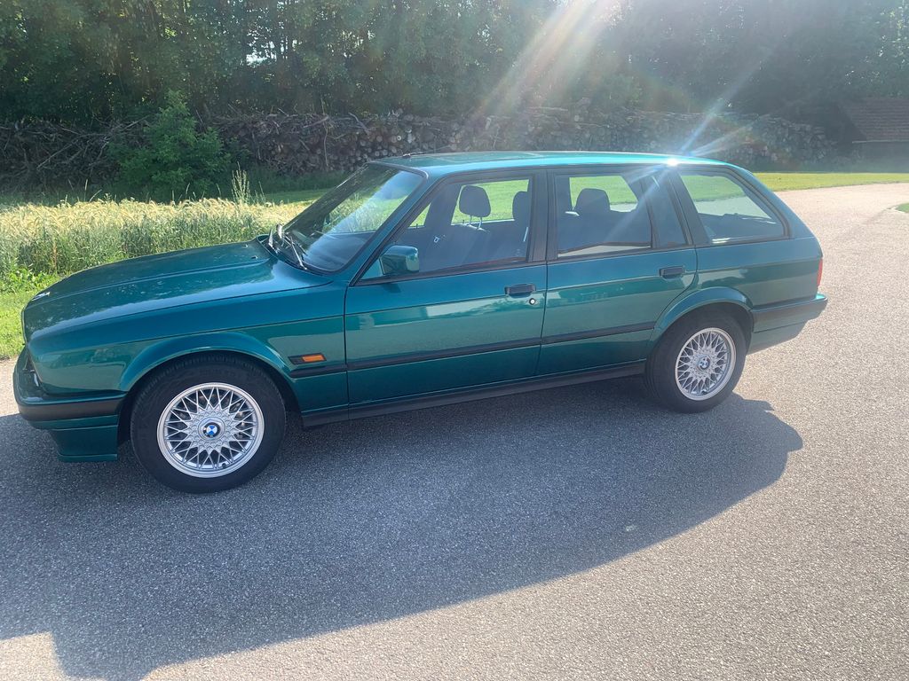 Bild des Angebotes BMW 324td Touring voll ausgestattet, neuwertig