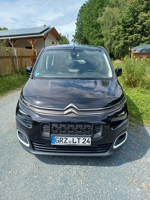 Bild des Angebotes Citroën Berlingo PureTech 110 S&S FEEL M FEEL