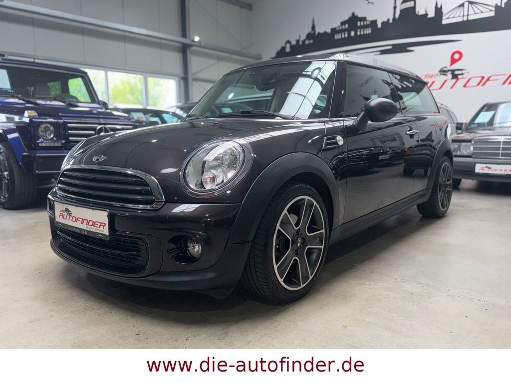 Bild des Angebotes MINI One Clubman Leder,Navi,Panorama,PDC,Sitzh,1.Hand