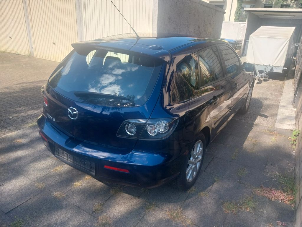 Mazda 3 1.6 Center-Line Center-Line