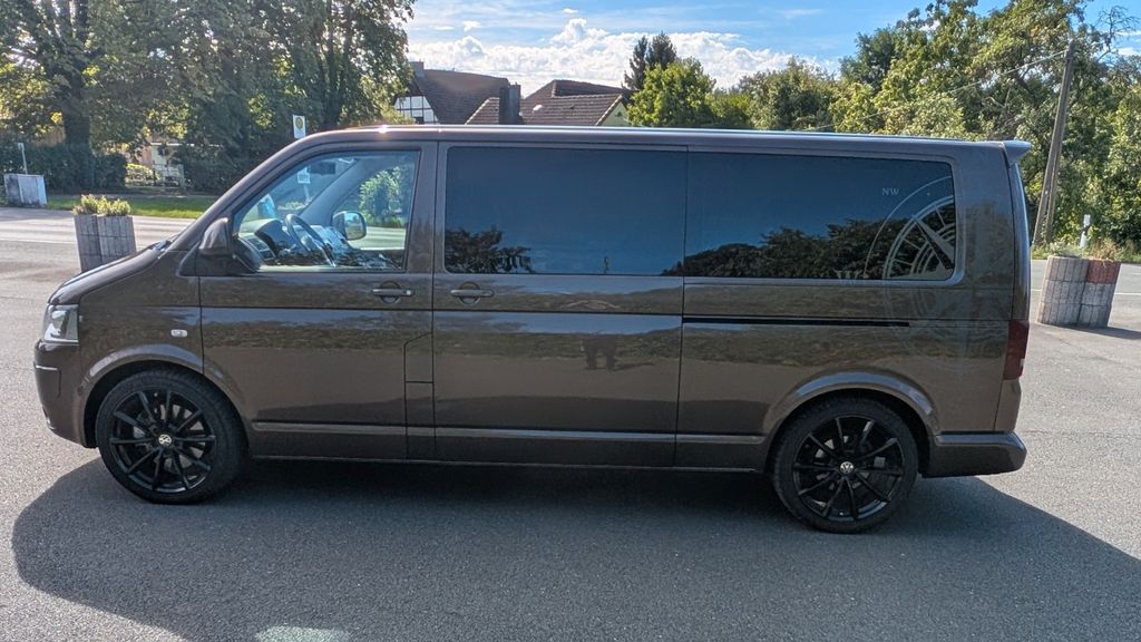 Bild des Angebotes Volkswagen VW T5 Caravelle braun lang ATM Allrad