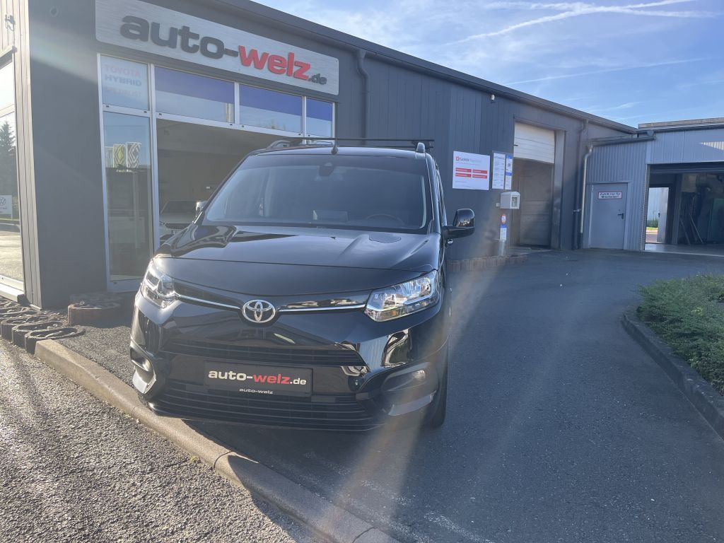 Bild des Angebotes Toyota Proace City Verso 1.2 Turbo L2 Team Deutschland