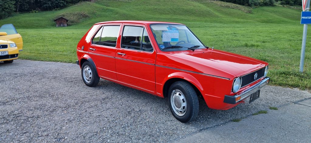 Volkswagen Golf 1