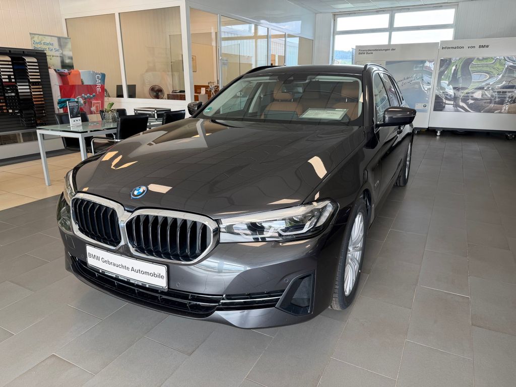 Bild des Angebotes BMW 530e iPerformance Navi LED BT Driving Assistant