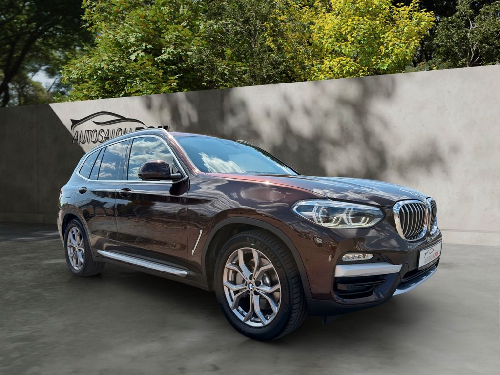 Bild des Angebotes BMW X3 3.0d/xLine/HeadUp/Panorama/8-Fach Bereift