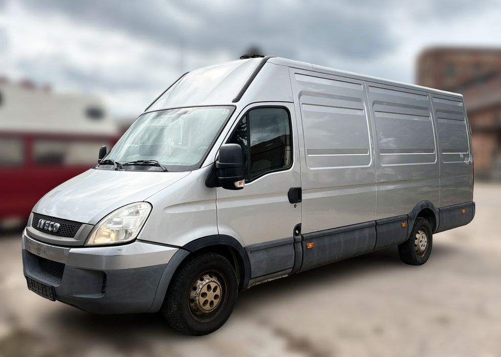 Bild des Angebotes Iveco Daily 3.0 35 S 17 Express Maxi