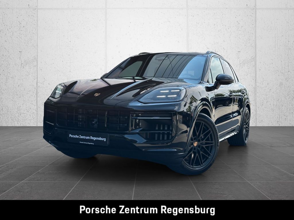 Bild des Angebotes Porsche Cayenne E-Hybrid Black Edition Beifahrerdisplay