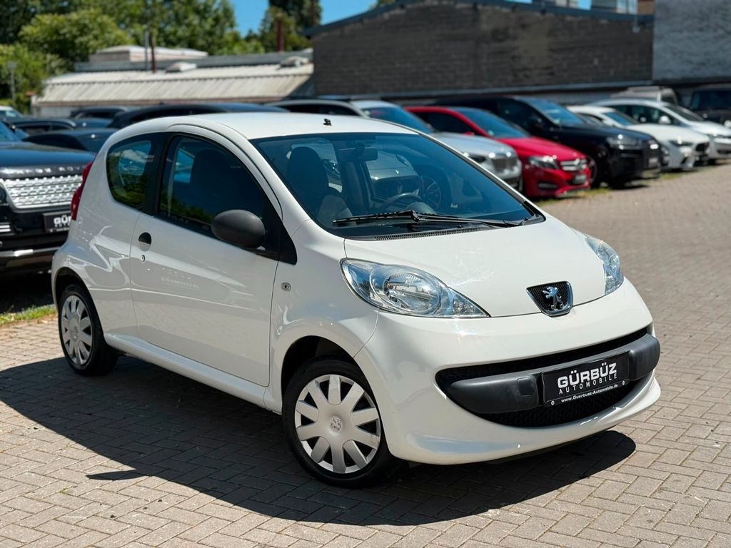 Bild des Angebotes Peugeot 107 Petit Filou*1.Hand*Nur 35 Tkm*