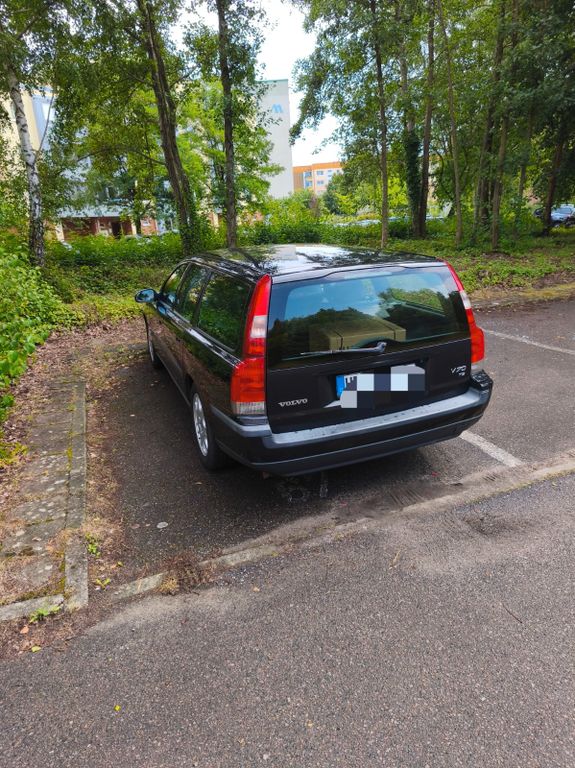 Bild des Angebotes Volvo V70 T5 250PS-Service,TüV,Soundanlage,Klima,Apple