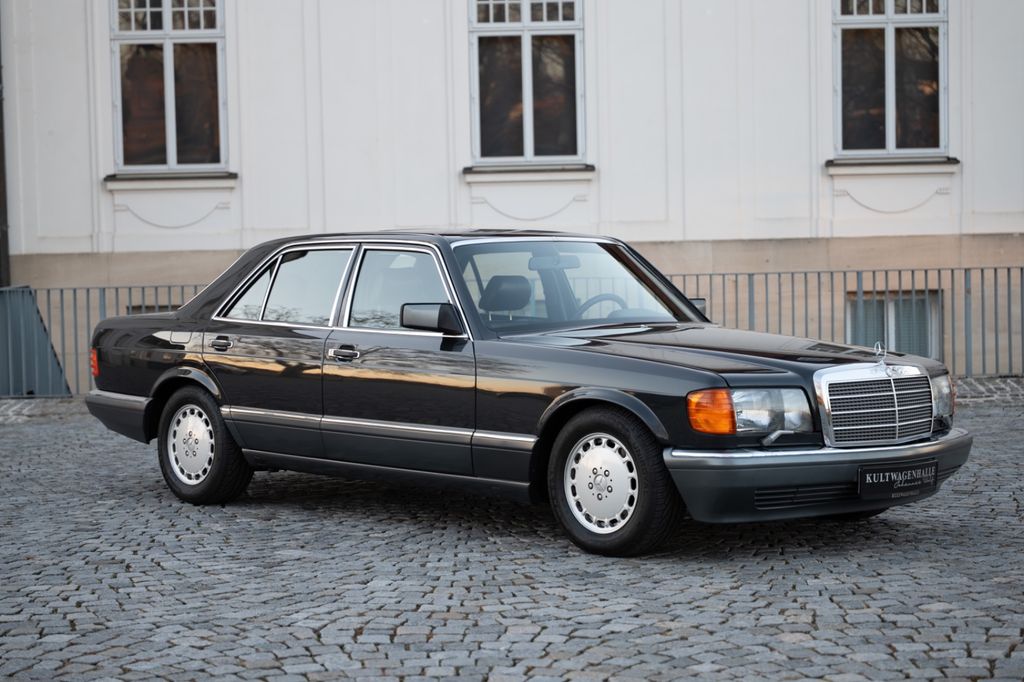 Bild des Angebotes Mercedes-Benz 560SE W126 *Erst 102tkm*Klima*Sitzheizung*RÜF*