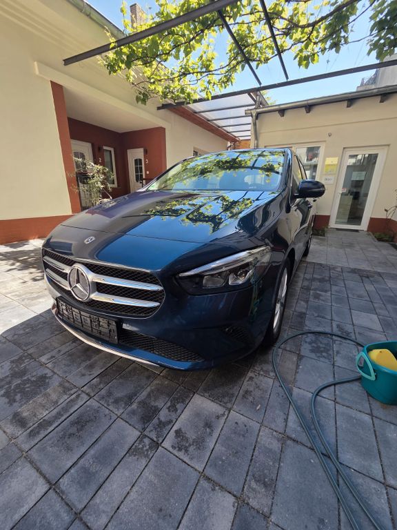 Bild des Angebotes Mercedes-Benz B 180