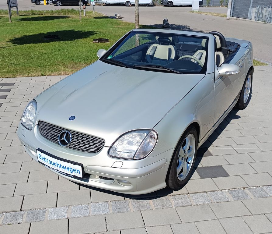 Bild des Angebotes Mercedes-Benz SLK 320 Cabrio Automatik