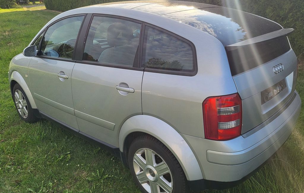 Audi A2 1.4, 75 Ps, 80 Tkm, Erstbesitz, TÜV 5/28