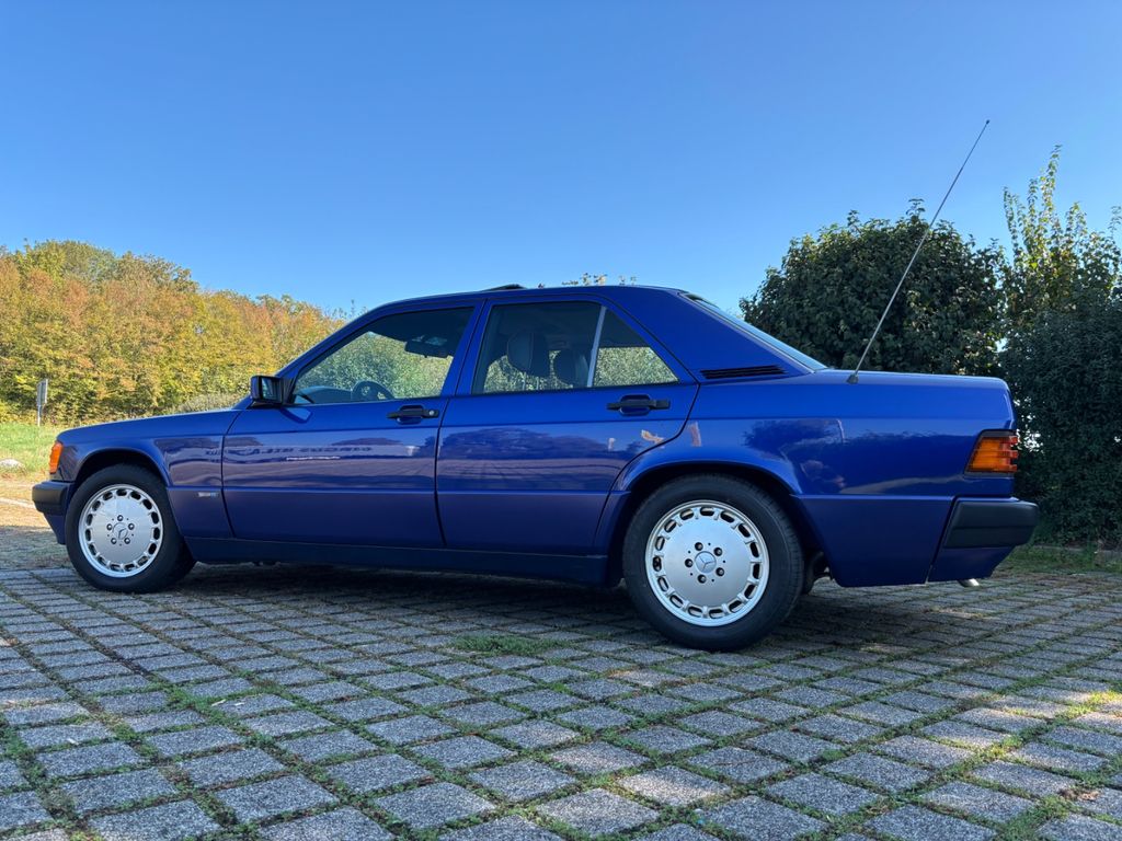 Bild des Angebotes Mercedes-Benz 190 E 2,3 Azzurro Top