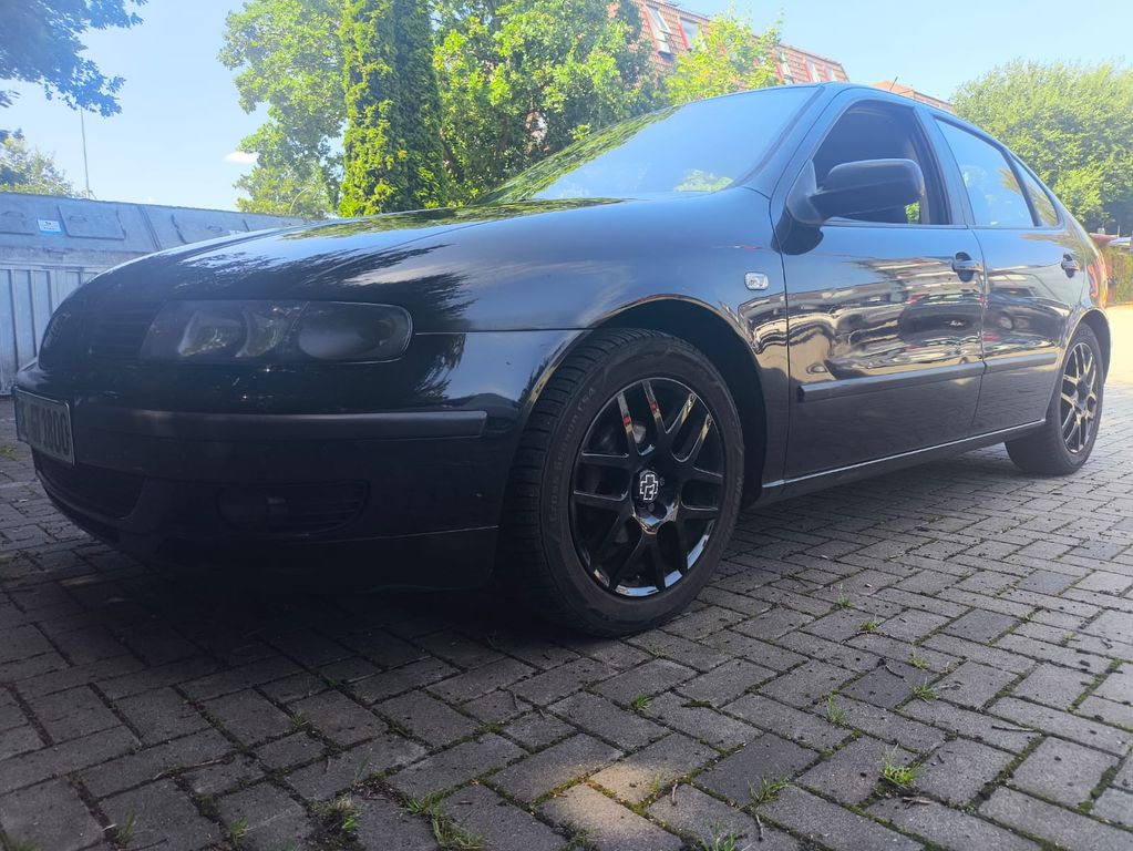Bild des Angebotes Seat Leon 1,6 16V Stella Stella