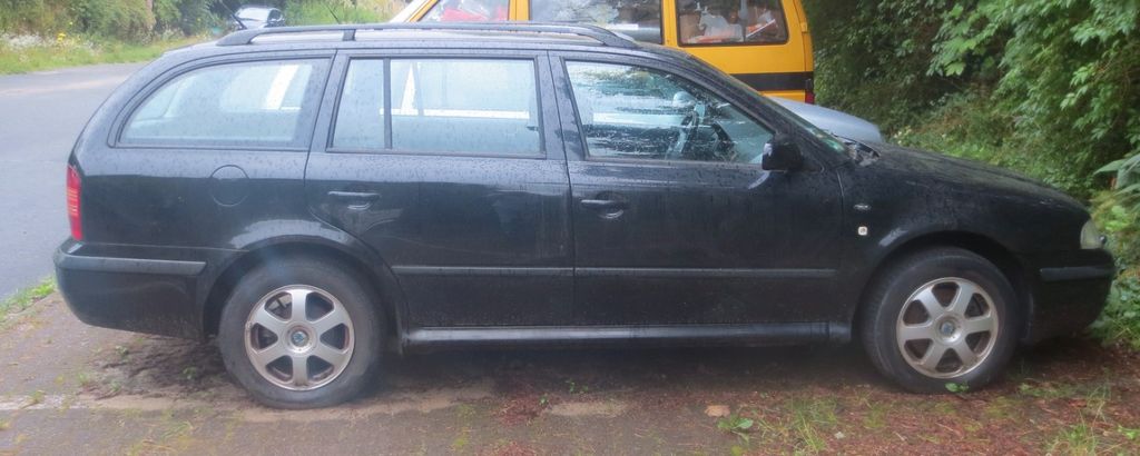 Bild des Angebotes Skoda Octavia Kombi Allrad 1.8 Turbo Vollausstattung