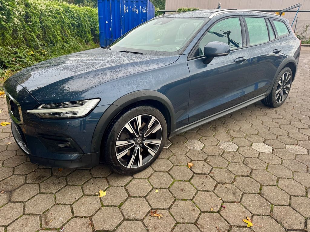 Bild des Angebotes Volvo V60 Cross Country D4 AWD Geartronic