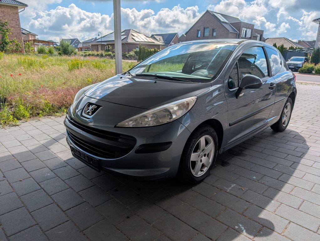 Bild des Angebotes Peugeot 207 1.4 Tendance 75 Tendance