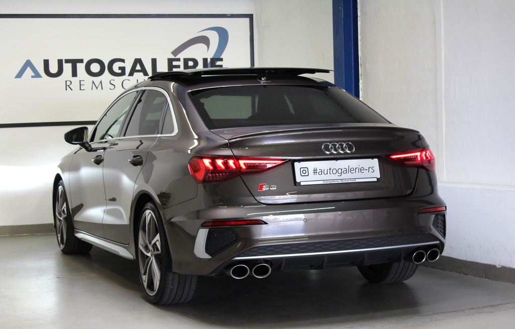 Bild des Angebotes Audi S3 Limousine quattro*SONDERLACK*AMBI*PANO*B&O*19