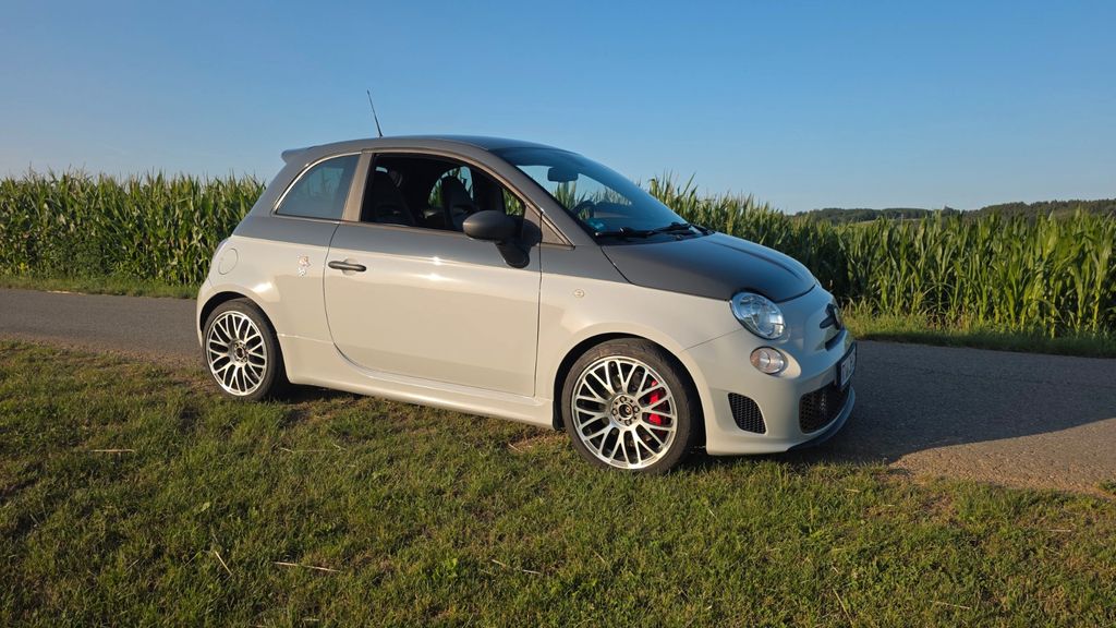 Bild des Angebotes Abarth 595 Comp. / G-TECH / SABELT / BREMBO / MTA