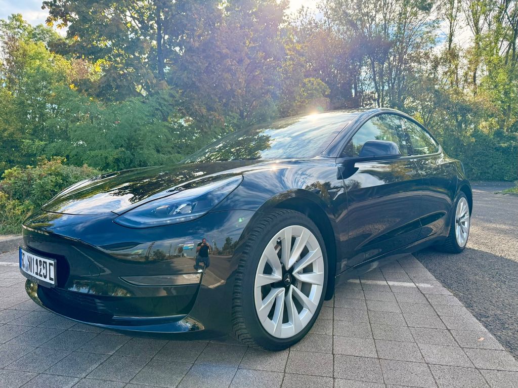 Bild des Angebotes Tesla Model 3 AWD Long Range - Autopilot+Ryzen