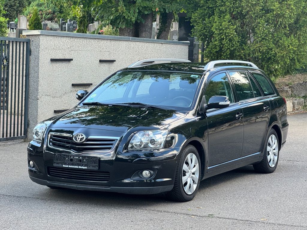 Toyota Avensis Kombi 1.8 Sol /1-Hand/Scheckheftgepflegt
