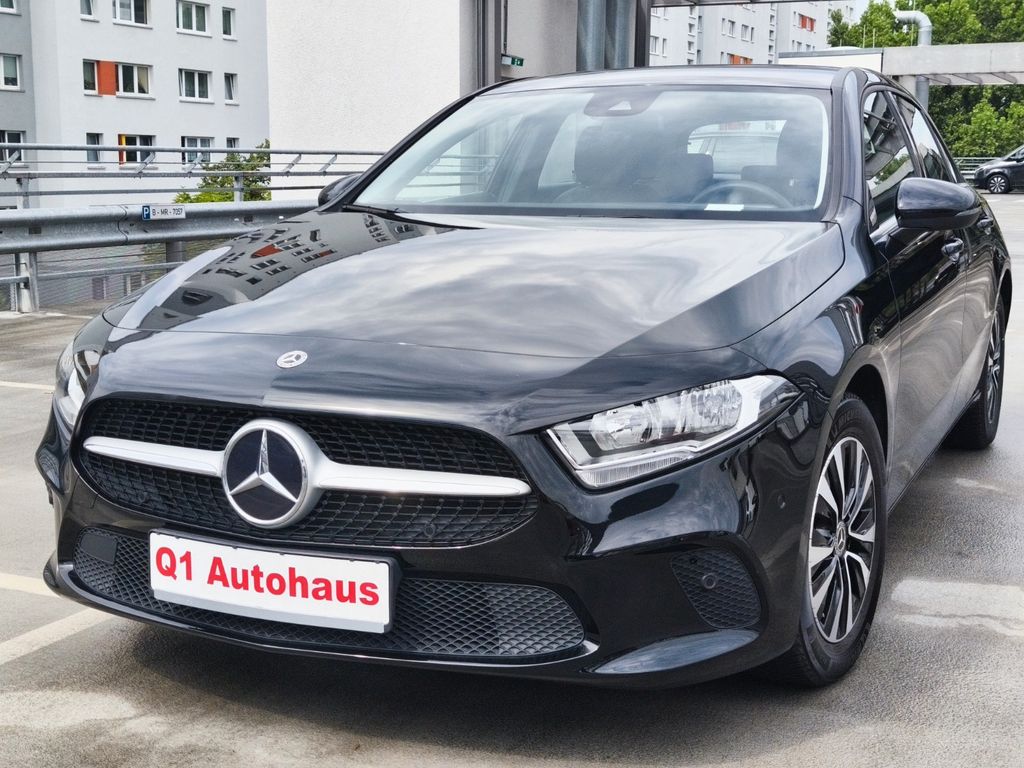 Bild des Angebotes Mercedes-Benz A 160 T.LEDER/AMBIE/RFK/DAB/SHZ/CARPL/VZE/SP+PAS
