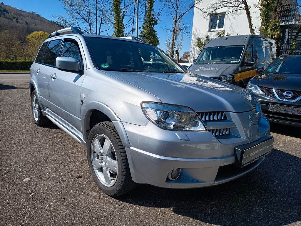 Bild des Angebotes Mitsubishi Outlander 2.4 Intense 1. Hand