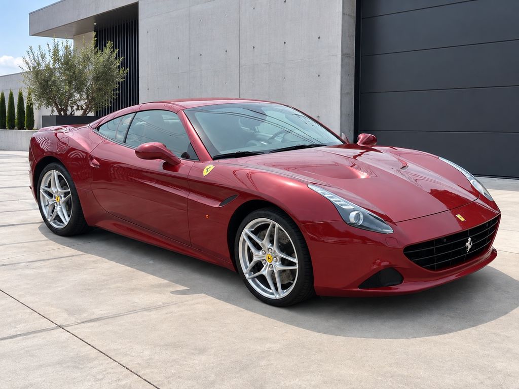Bild des Angebotes Ferrari California 3.9 V8 T 4-Sitzer -