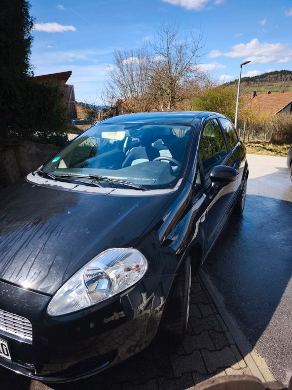 Bild des Angebotes Fiat Grande Punto 1.4 8V Dynamic Dynamic