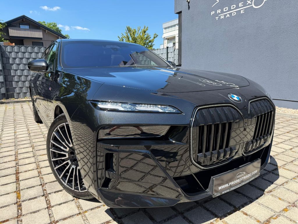 Bild des Angebotes BMW 740d xD M-Sport A-Türe*Sky*TV*SoftClos*B&W*FULLL