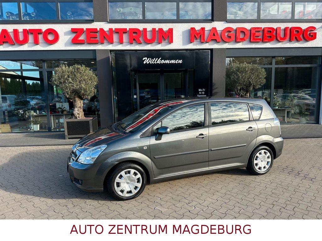 Bild des Angebotes Toyota Corolla Verso 1.8 Luna AUTOM*PDC*AHK*7-SITZE*